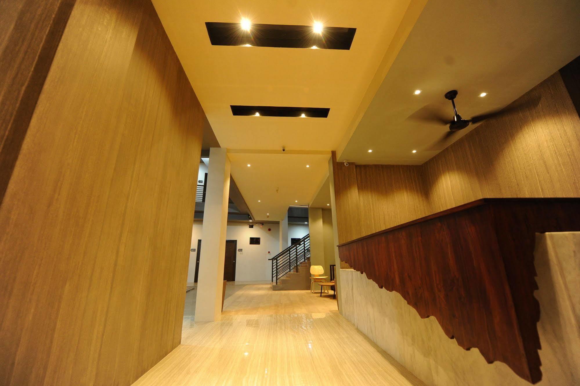 Davao City Urban Living Zen Hotel מראה חיצוני תמונה
